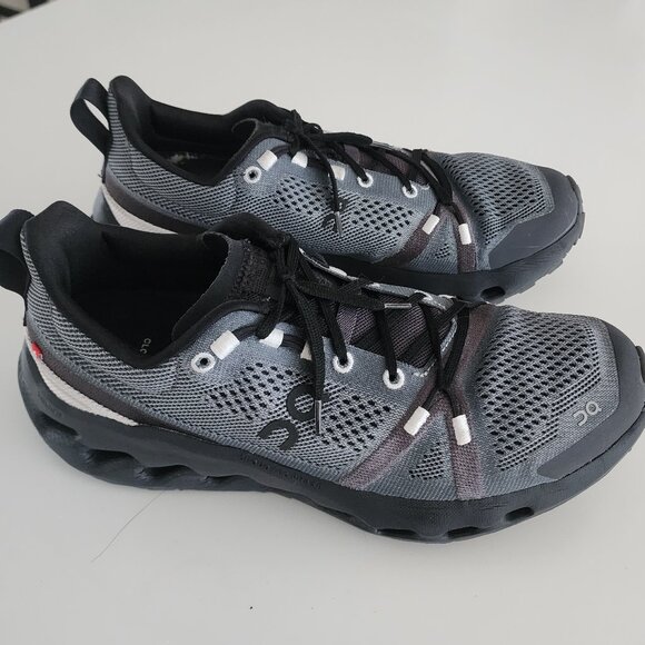 On Cloud Cloudsurfer Trail Running Sneakers